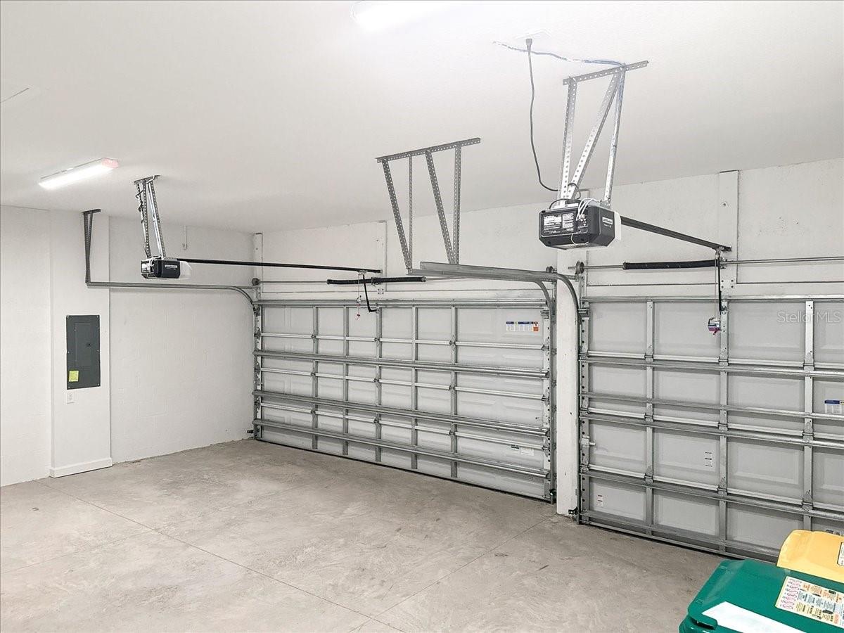 HARBOR ESTATE - Residential