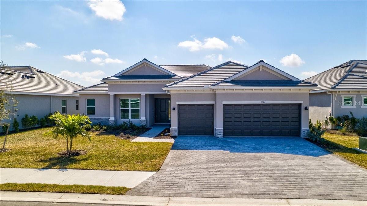 HARBOR ESTATE - Residential