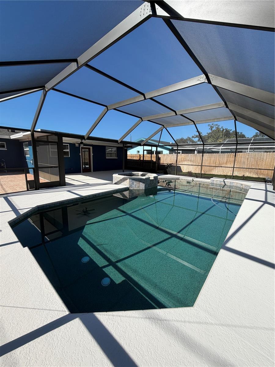 HIGHLAND ESTATES - Residential