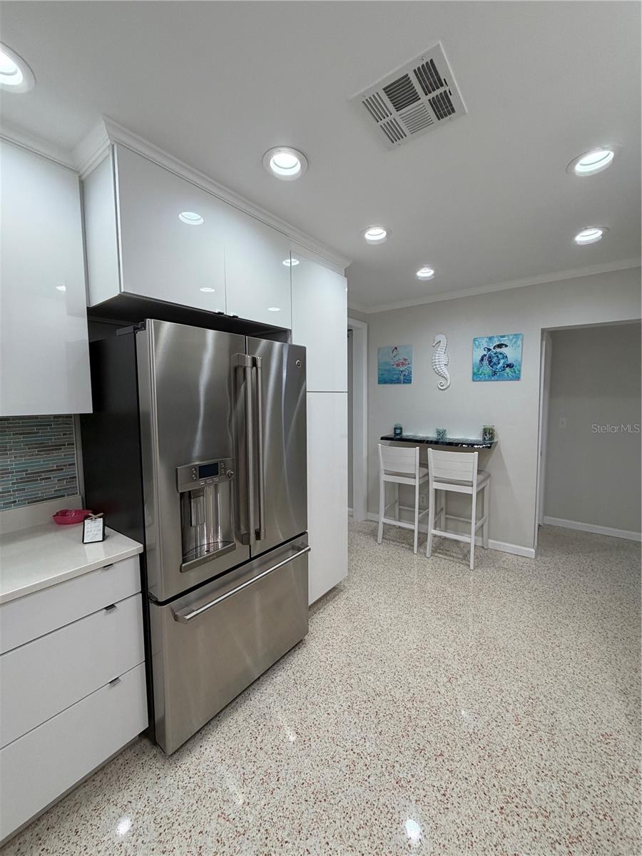 HIGHLAND ESTATES - Residential