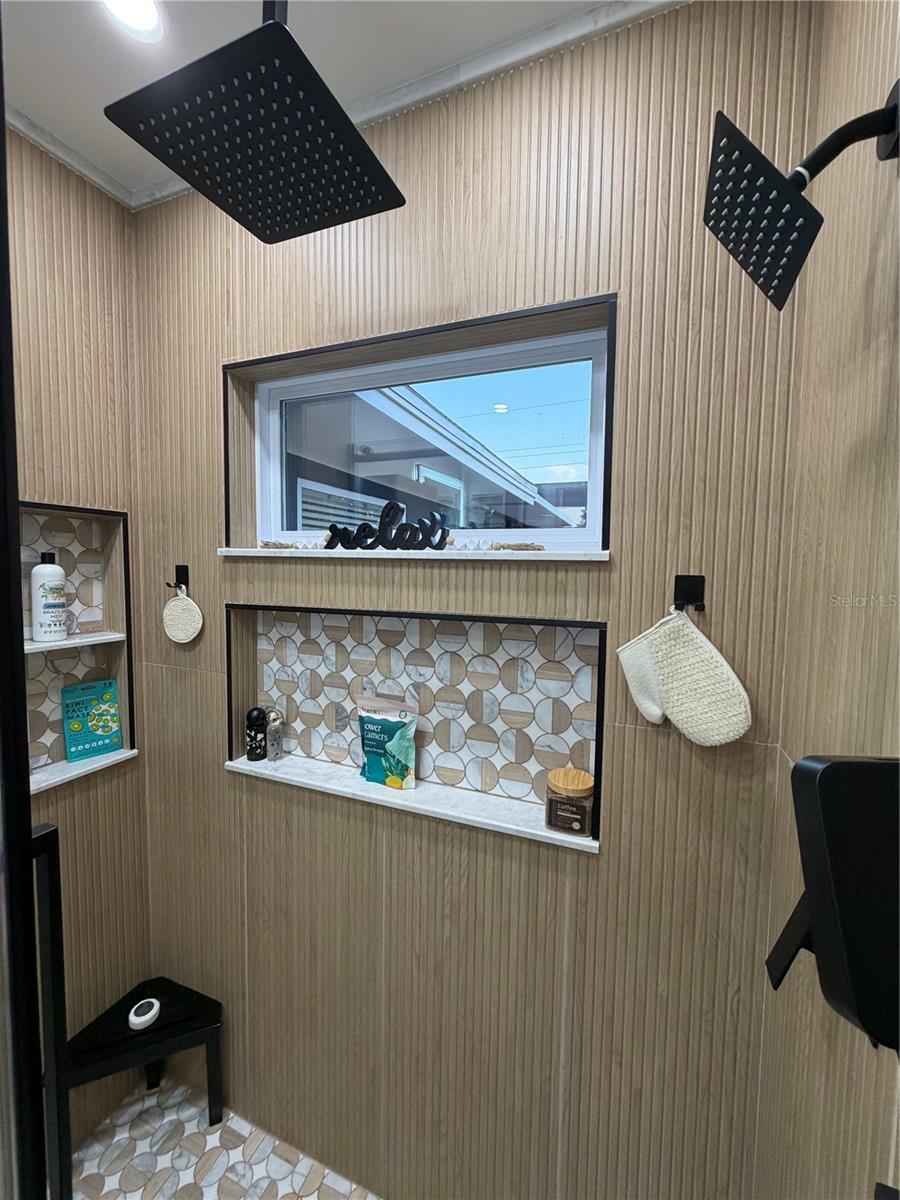 HIGHLAND ESTATES - Residential