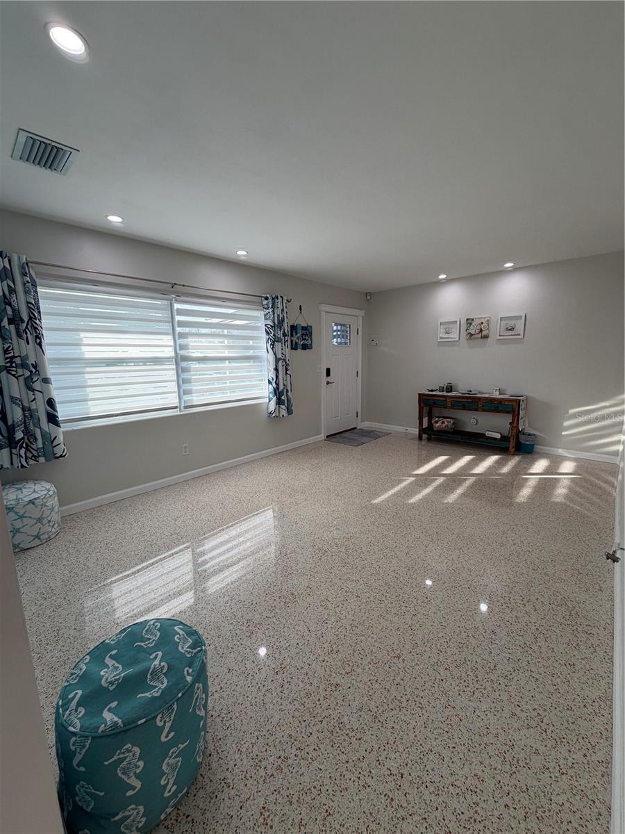 HIGHLAND ESTATES - Residential