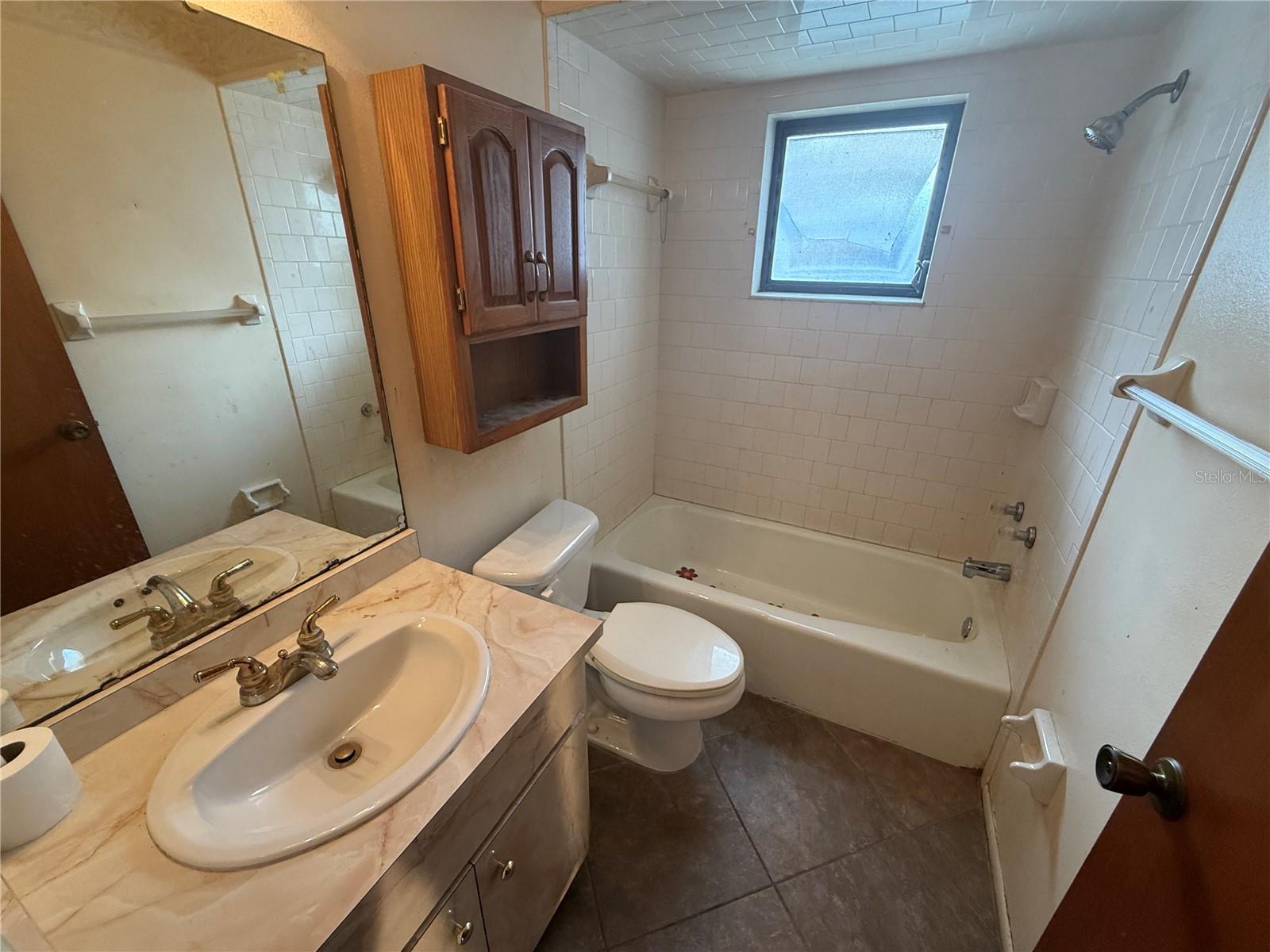 SPRINGHILL PARK/SORRENTO EAST - Residential