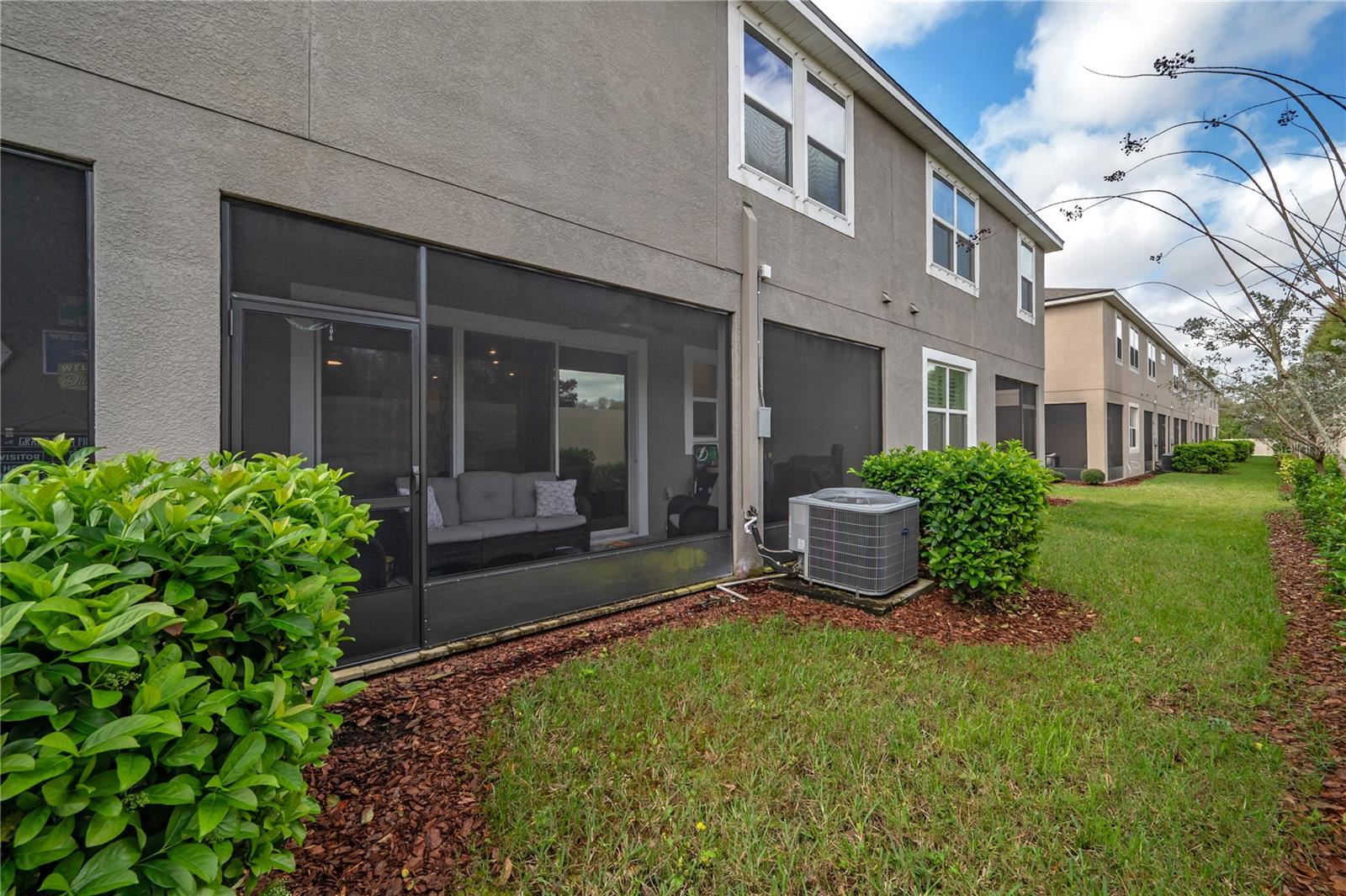 AVEA POINTE - Residential