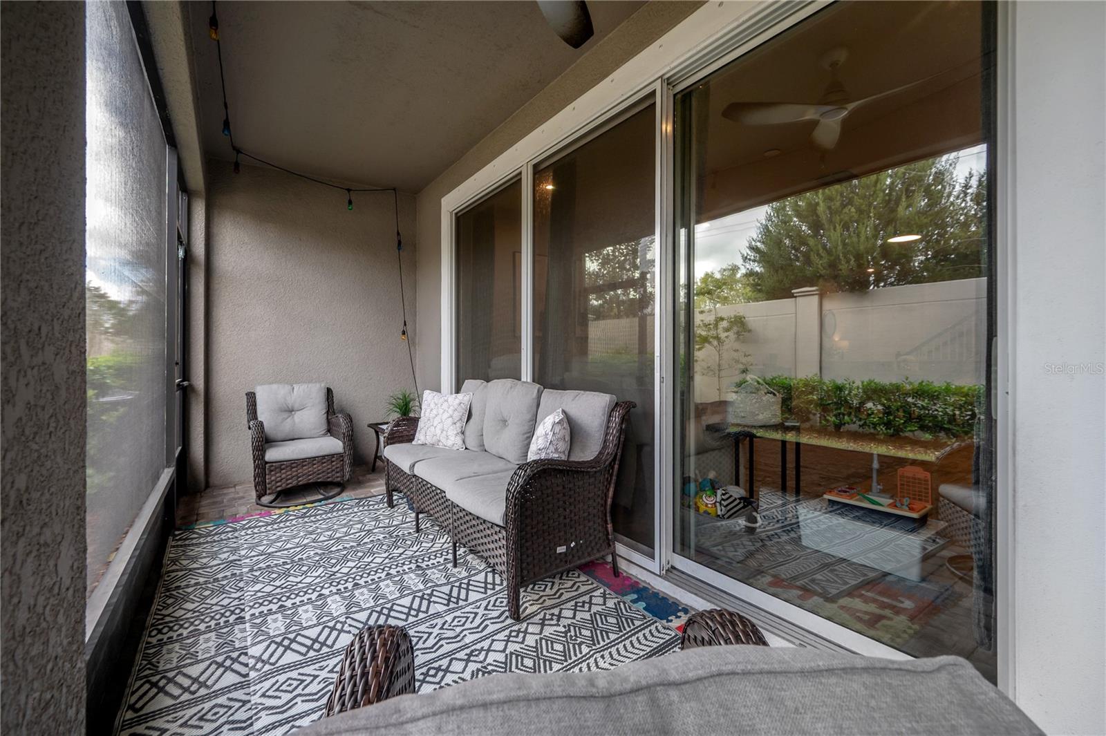 AVEA POINTE - Residential