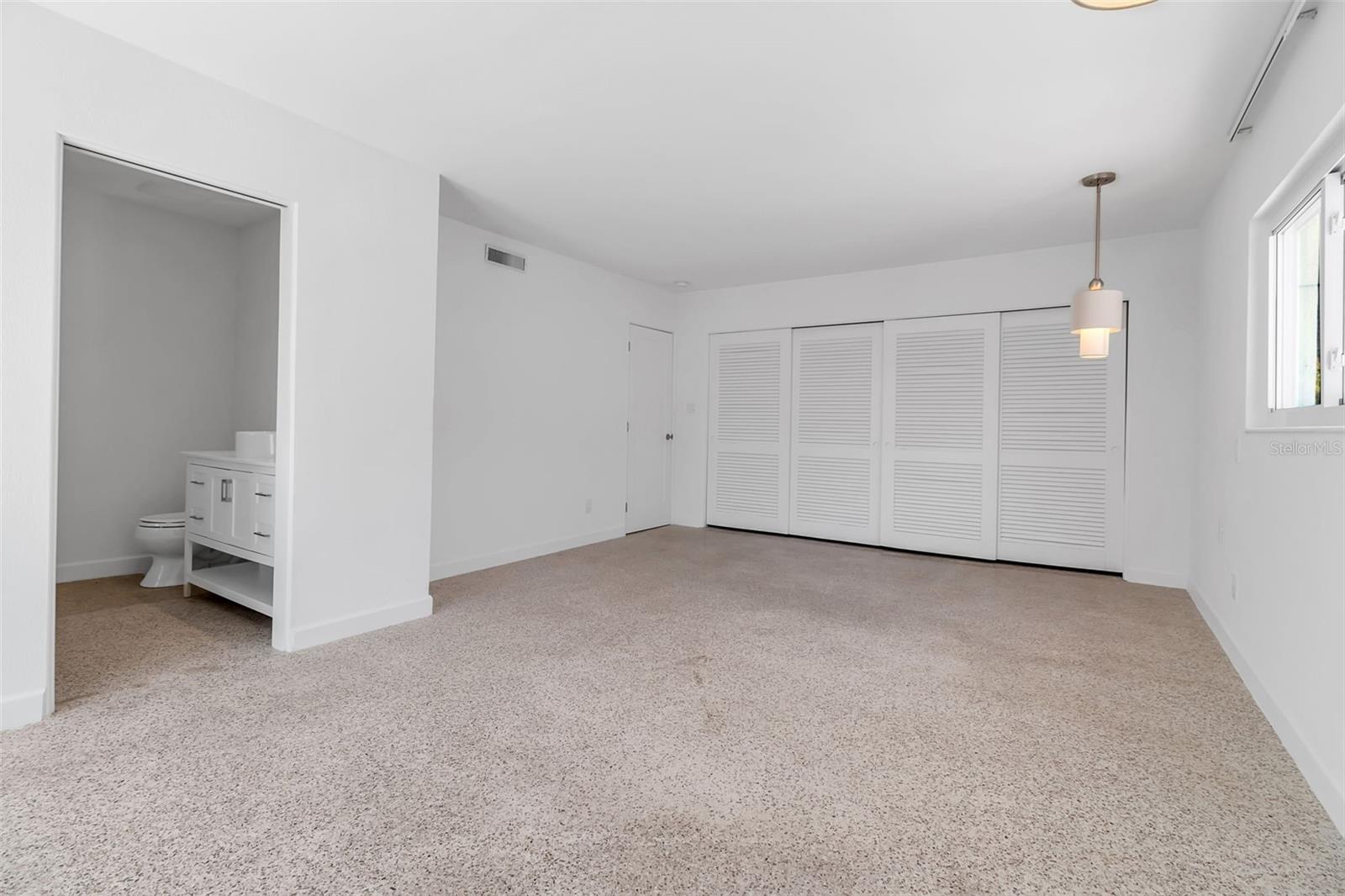 SAINT ARMANDS DIV - Residential