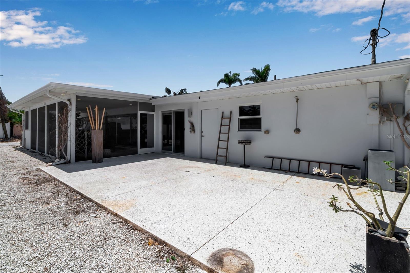 SAINT ARMANDS DIV - Residential