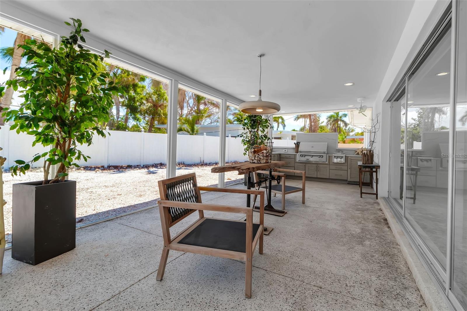 SAINT ARMANDS DIV - Residential