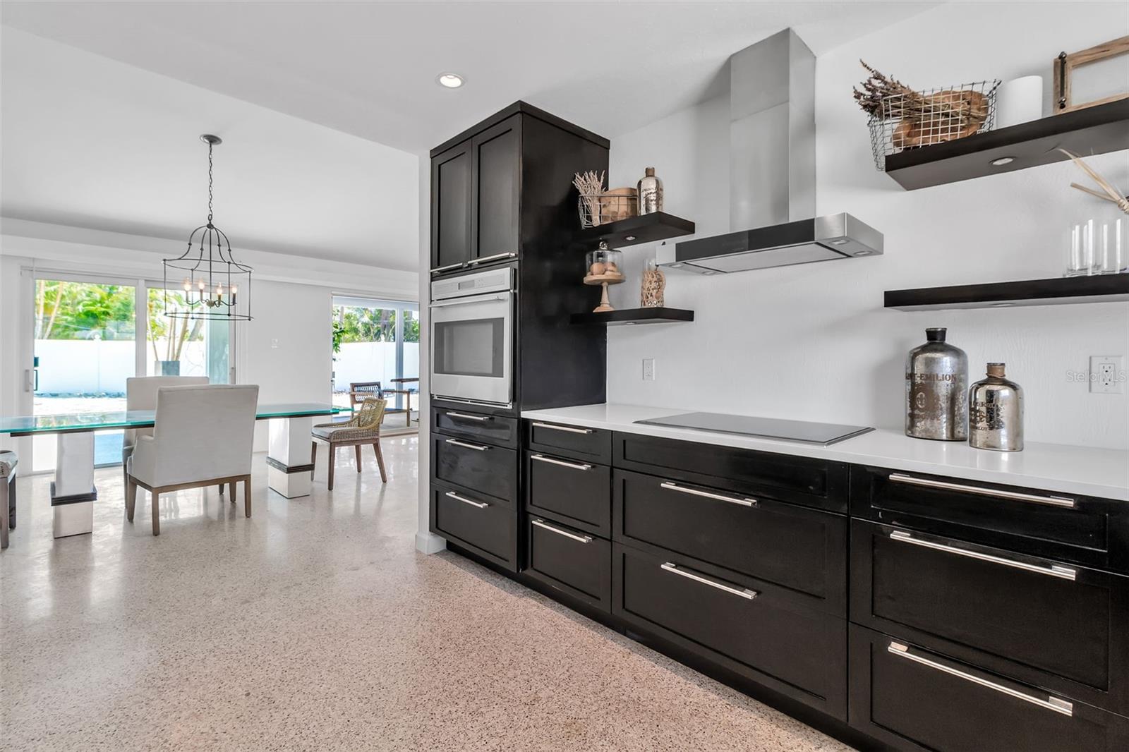 SAINT ARMANDS DIV - Residential