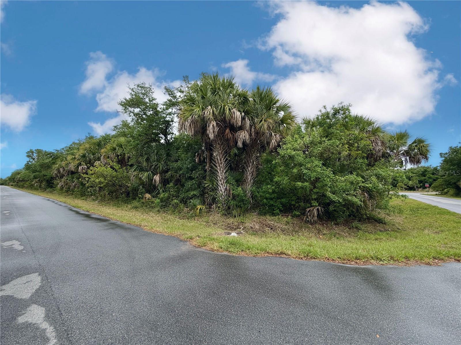 PORT CHARLOTTE SEC 008 - Land