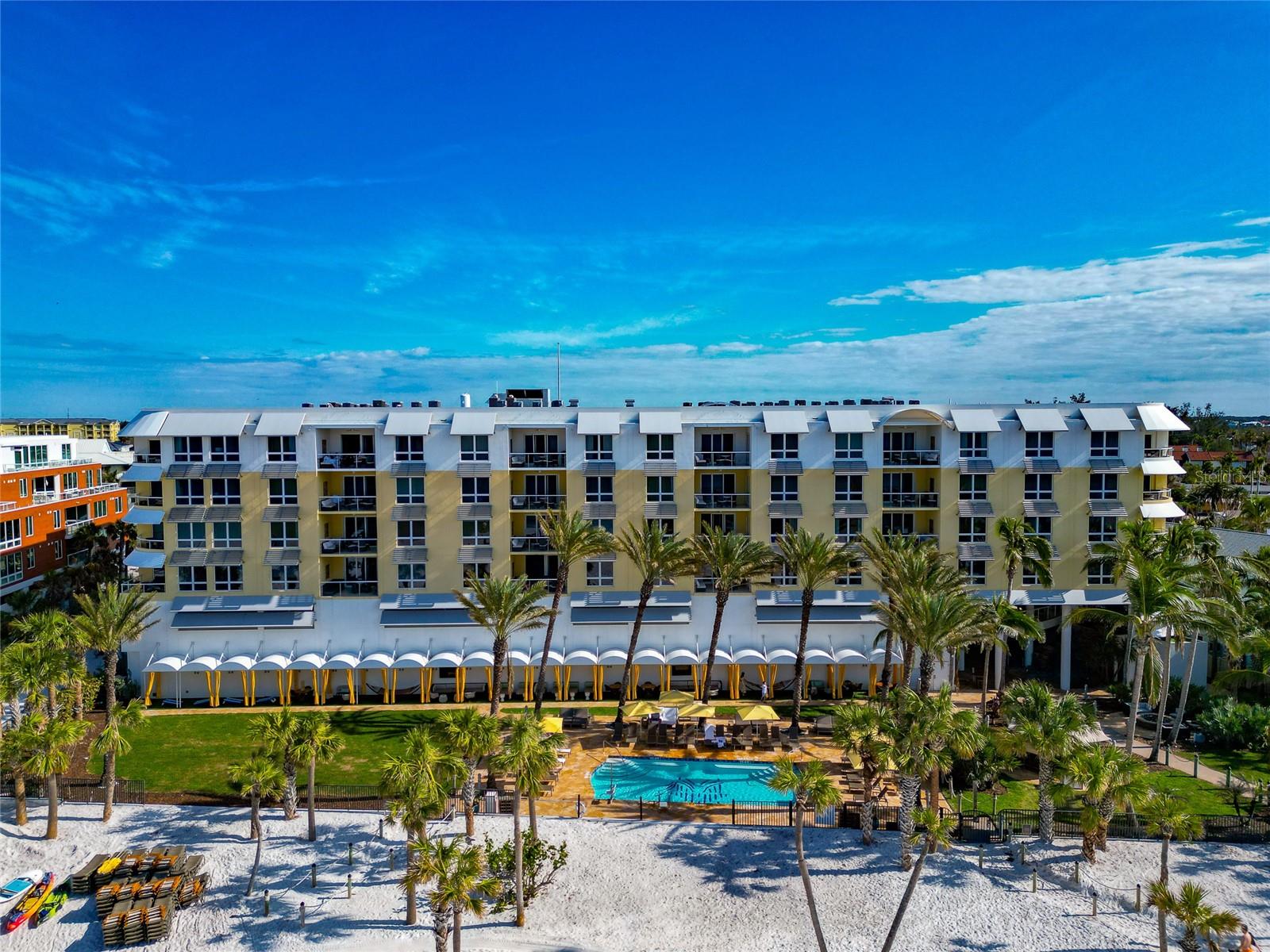 915 SEASIDE DRIVE 604