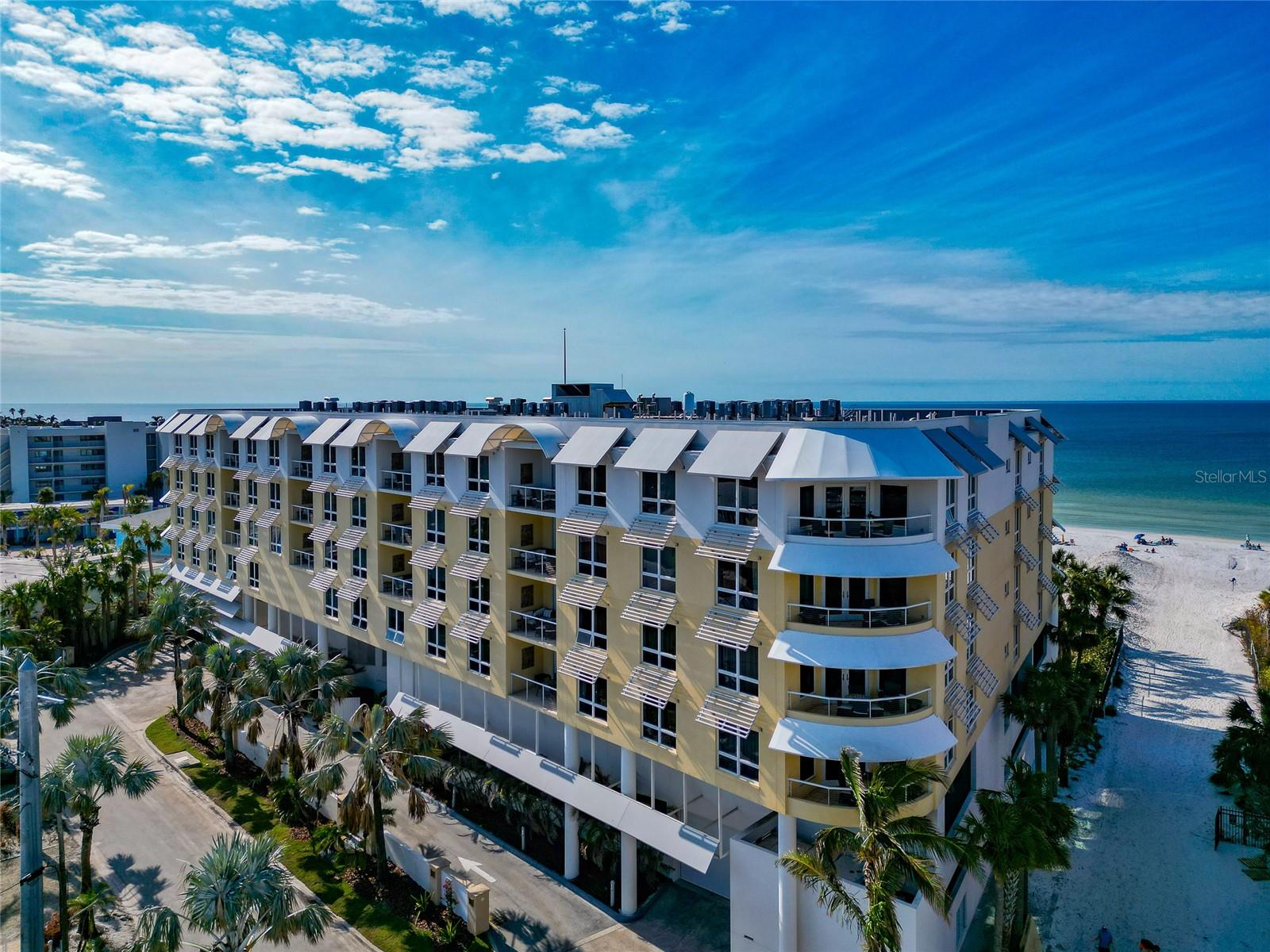 915 SEASIDE DRIVE 604