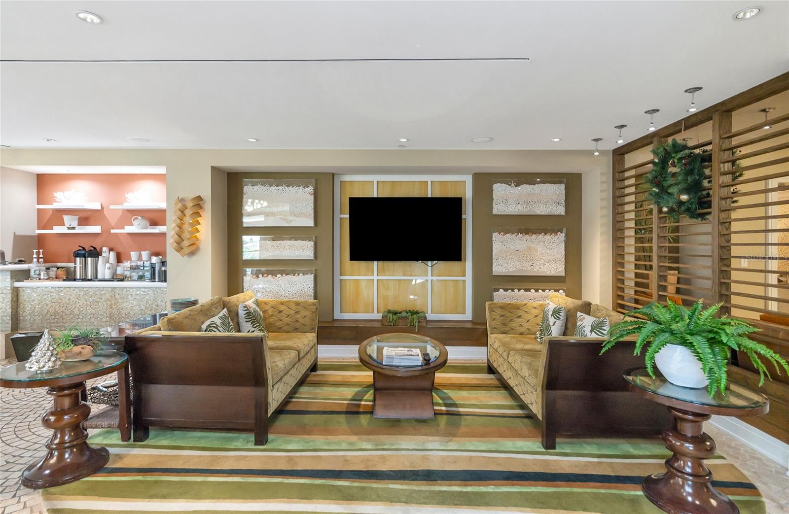 RESIDENCES ON SIESTA KEY BEACH, HYATT RESIDENCES - Residential