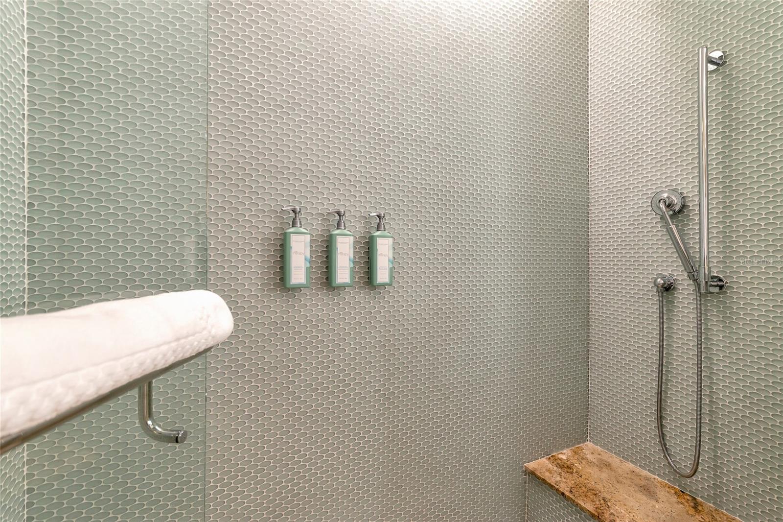 RESIDENCES ON SIESTA KEY BEACH, HYATT RESIDENCES - Residential