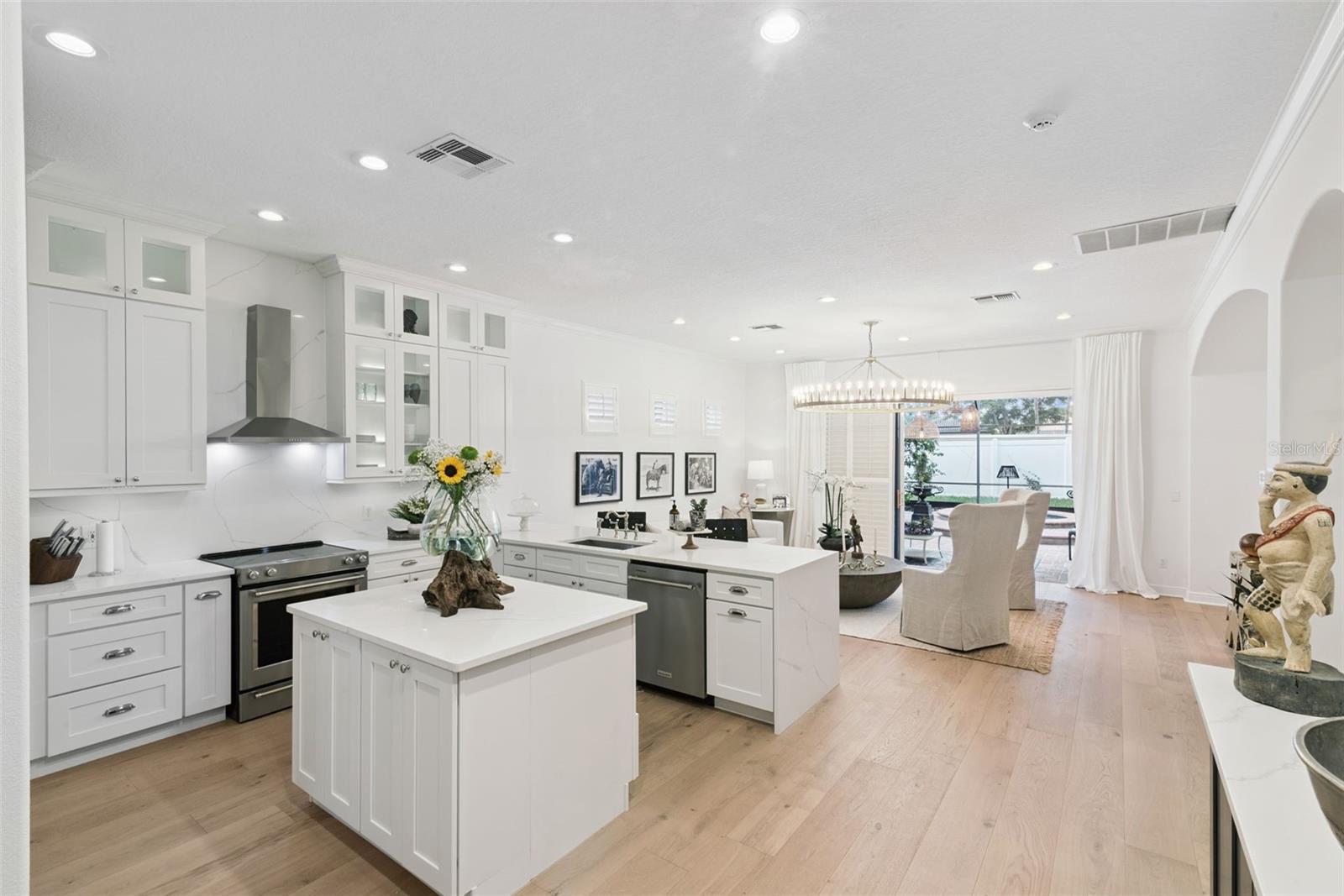 BELLA NOTTE/VIZCAYA PH 3 - Residential