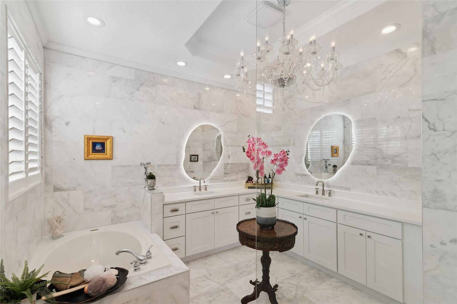 BELLA NOTTE/VIZCAYA PH 3 - Residential