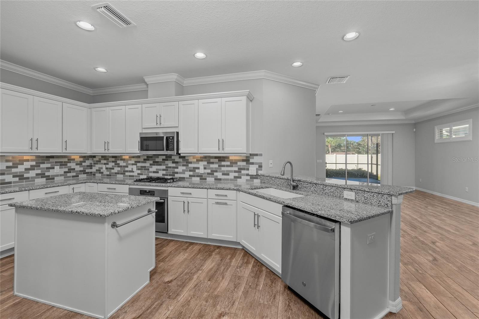 VILLAS AT SAN CHRISTOPHER - Residential Lease