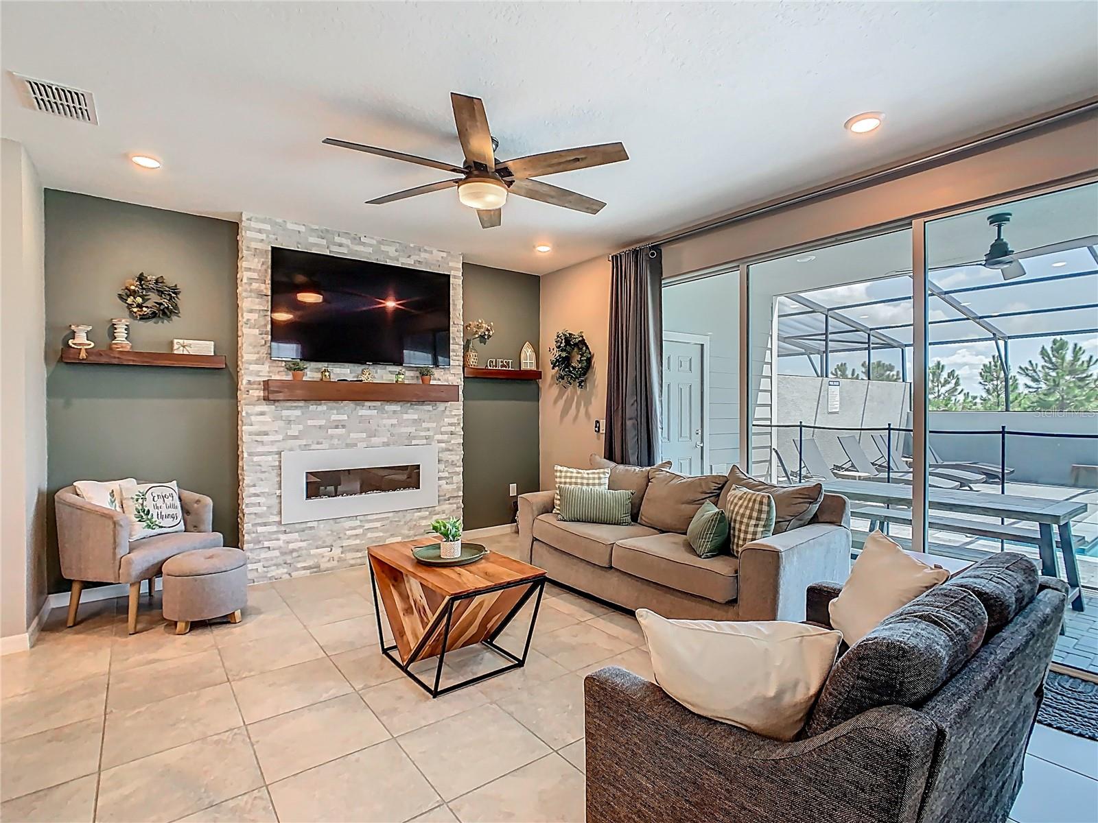 WINDSOR ISLAND RESIDENCE - Residential