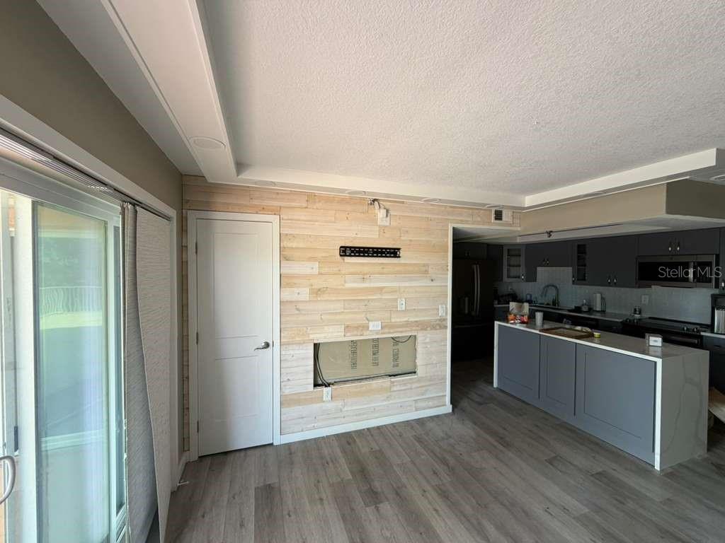 SOUTH BAY CONDO - Residential