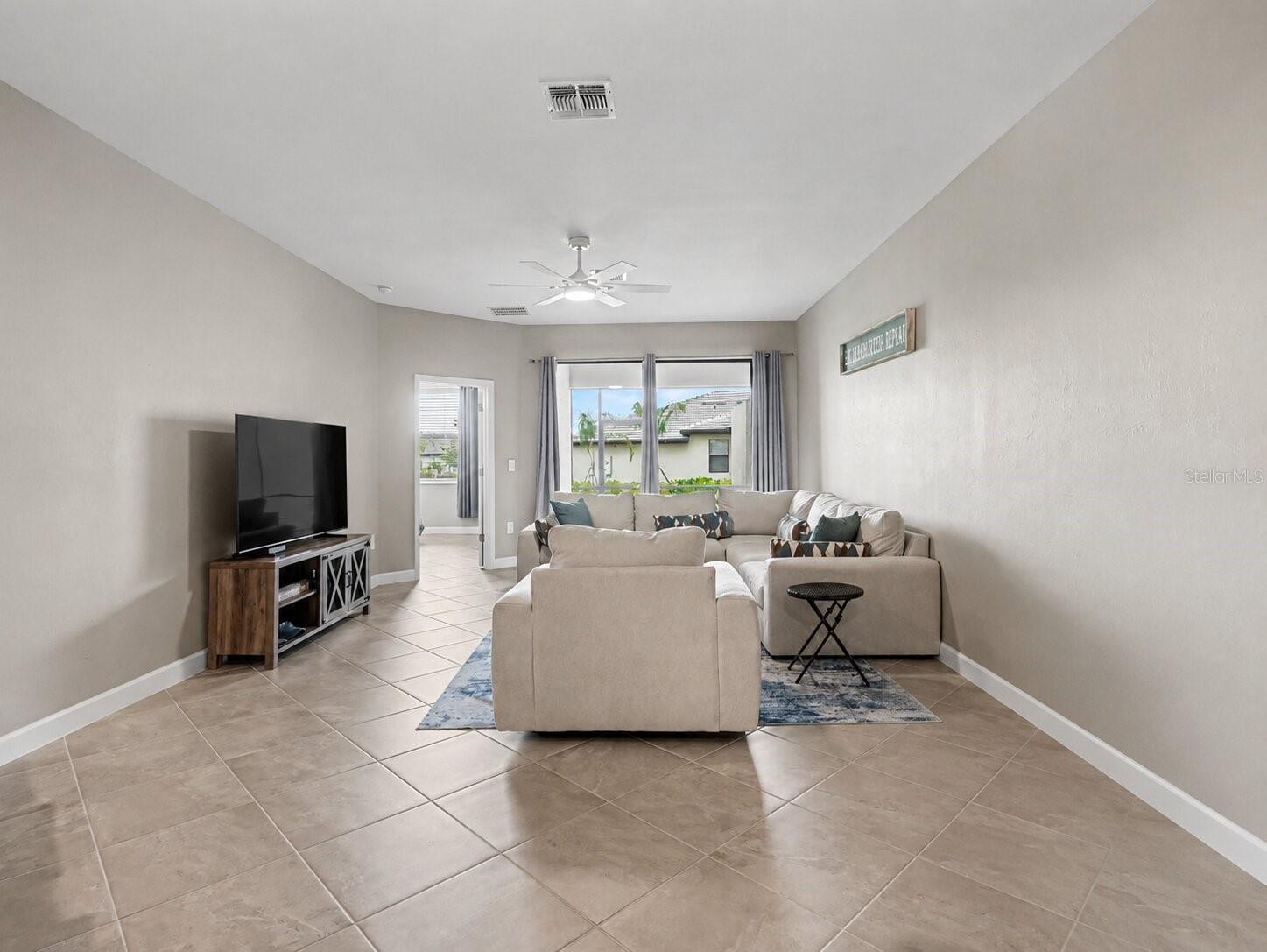 5422 CRYSTAL HARBOR COVE