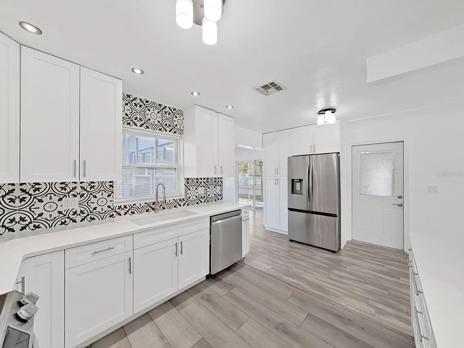 CARLTON TERRACE - Residential