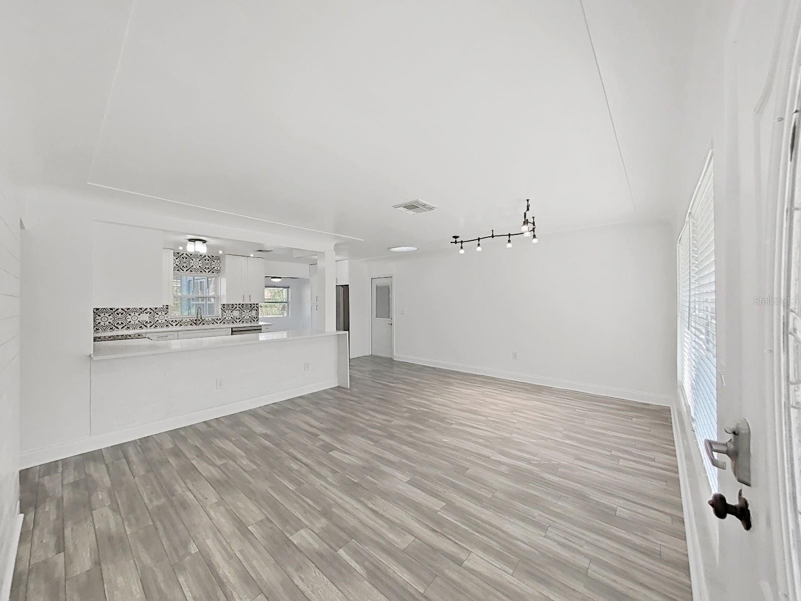 CARLTON TERRACE - Residential