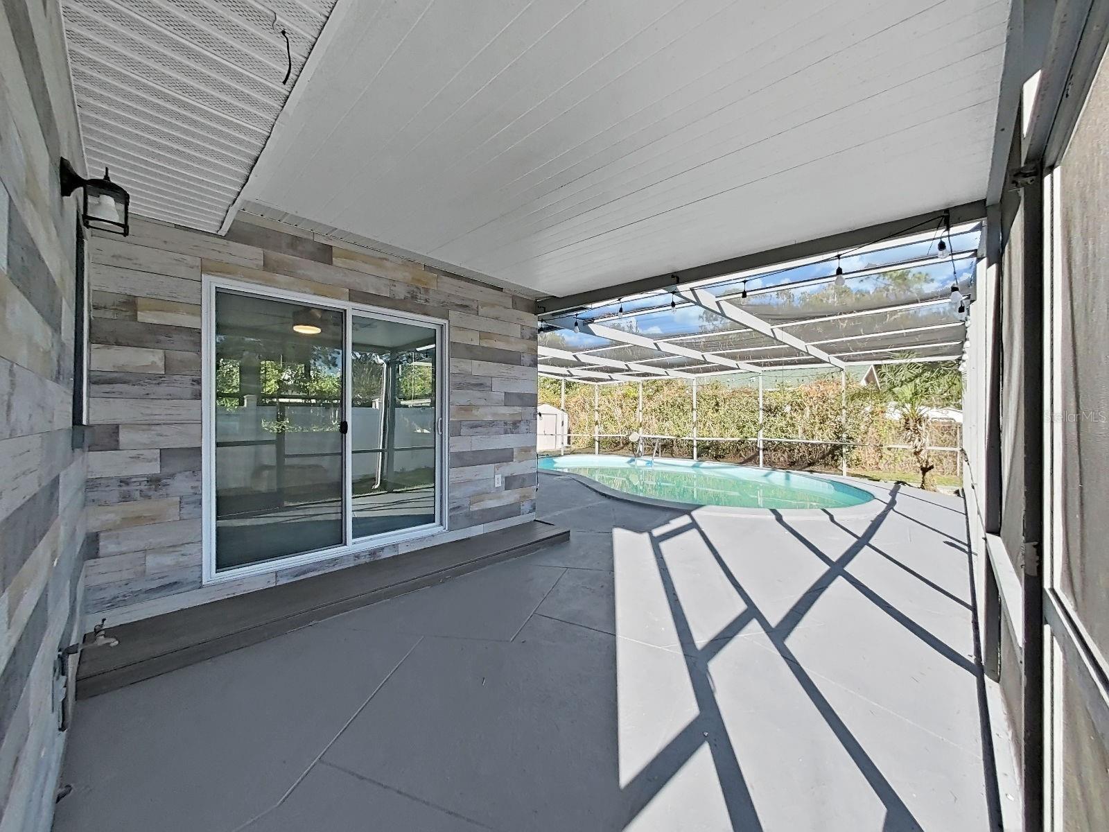 CARLTON TERRACE - Residential