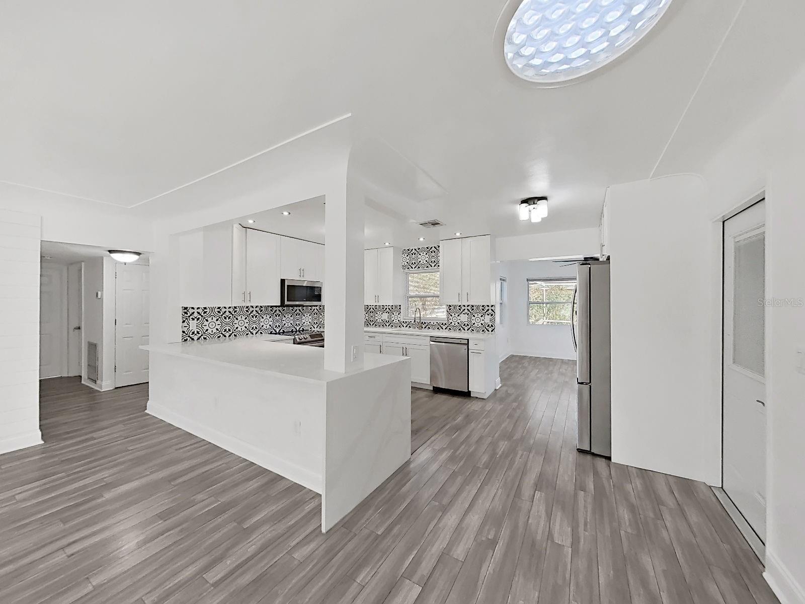 CARLTON TERRACE - Residential