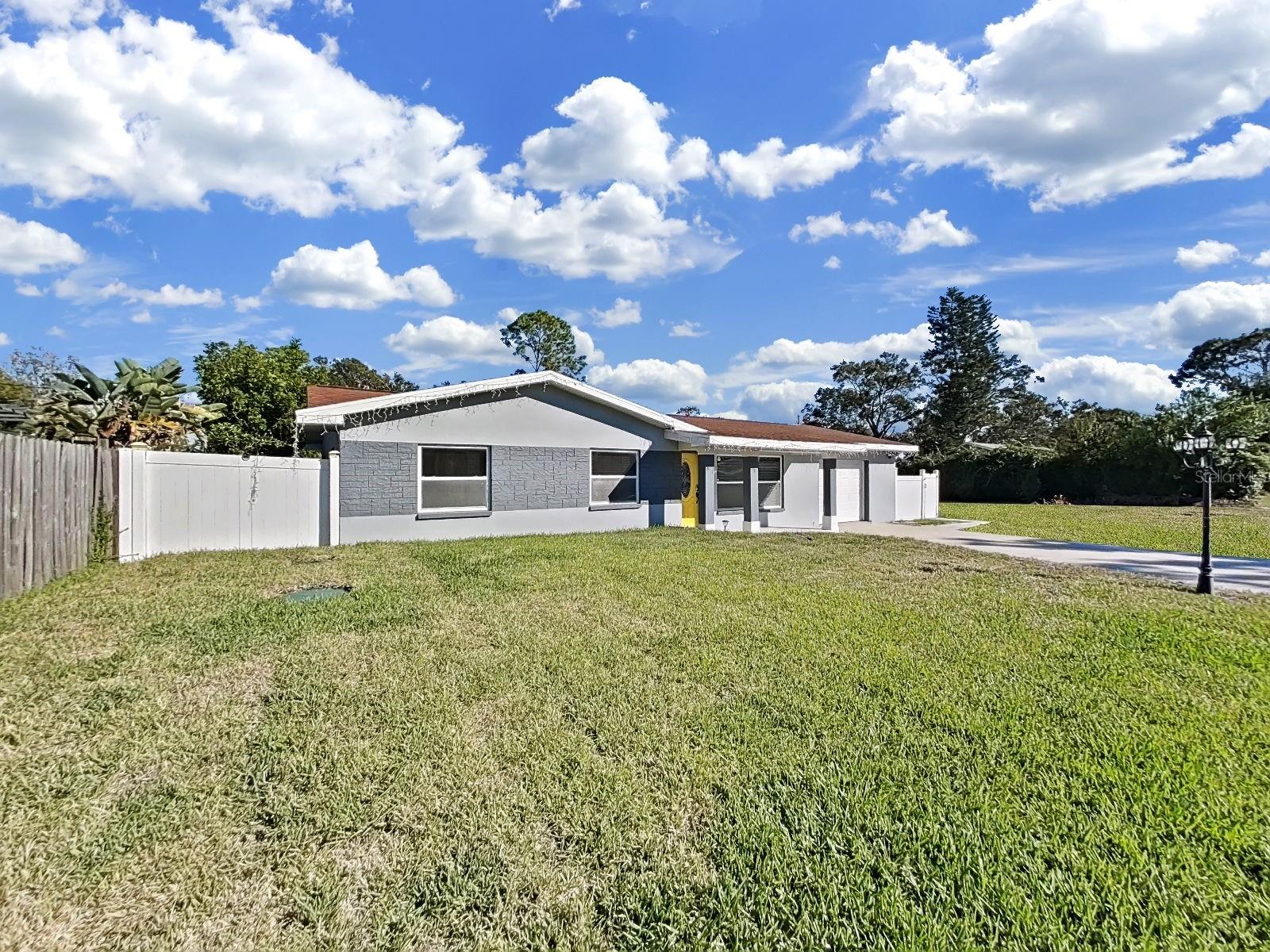 CARLTON TERRACE - Residential
