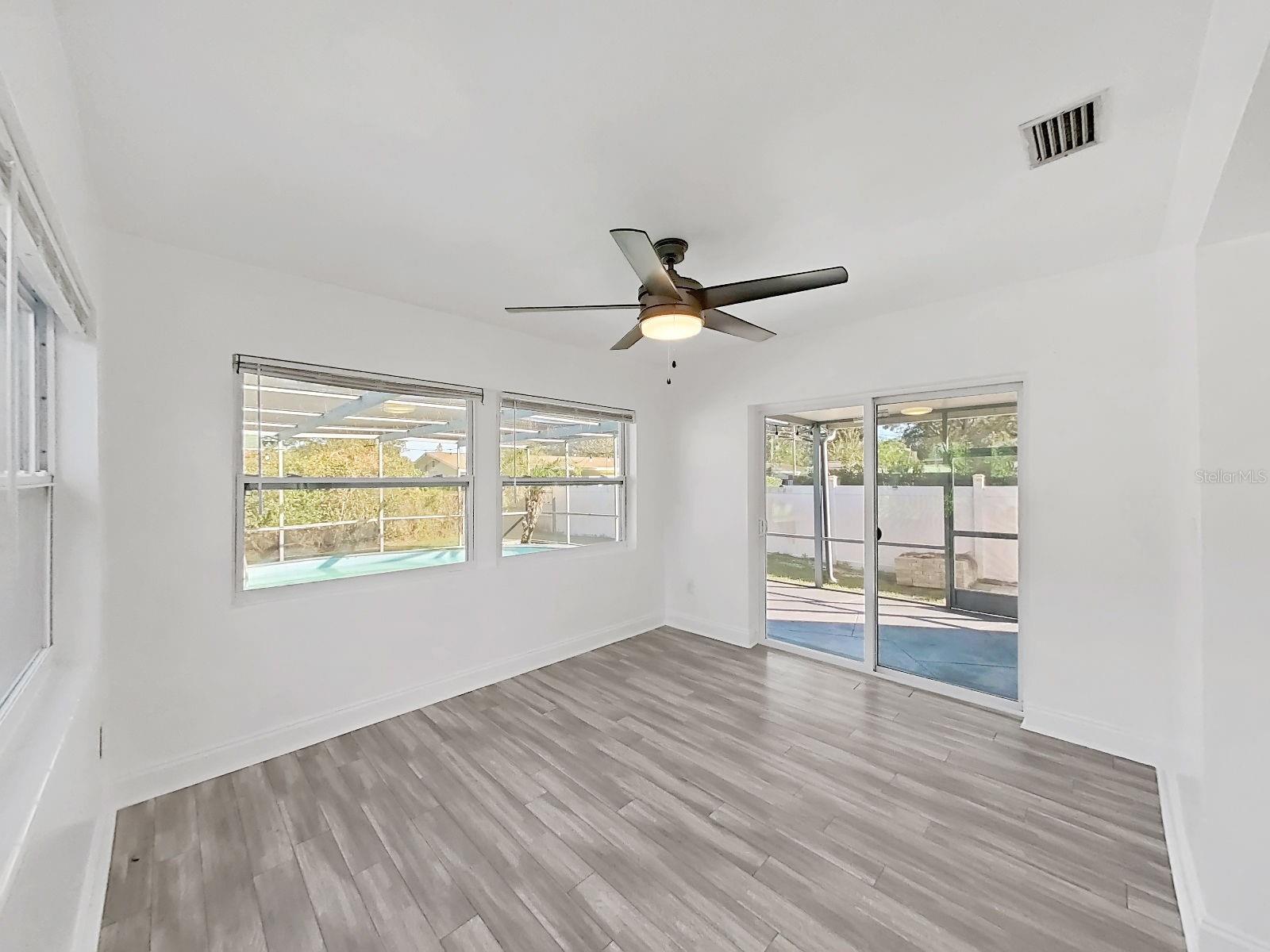 CARLTON TERRACE - Residential