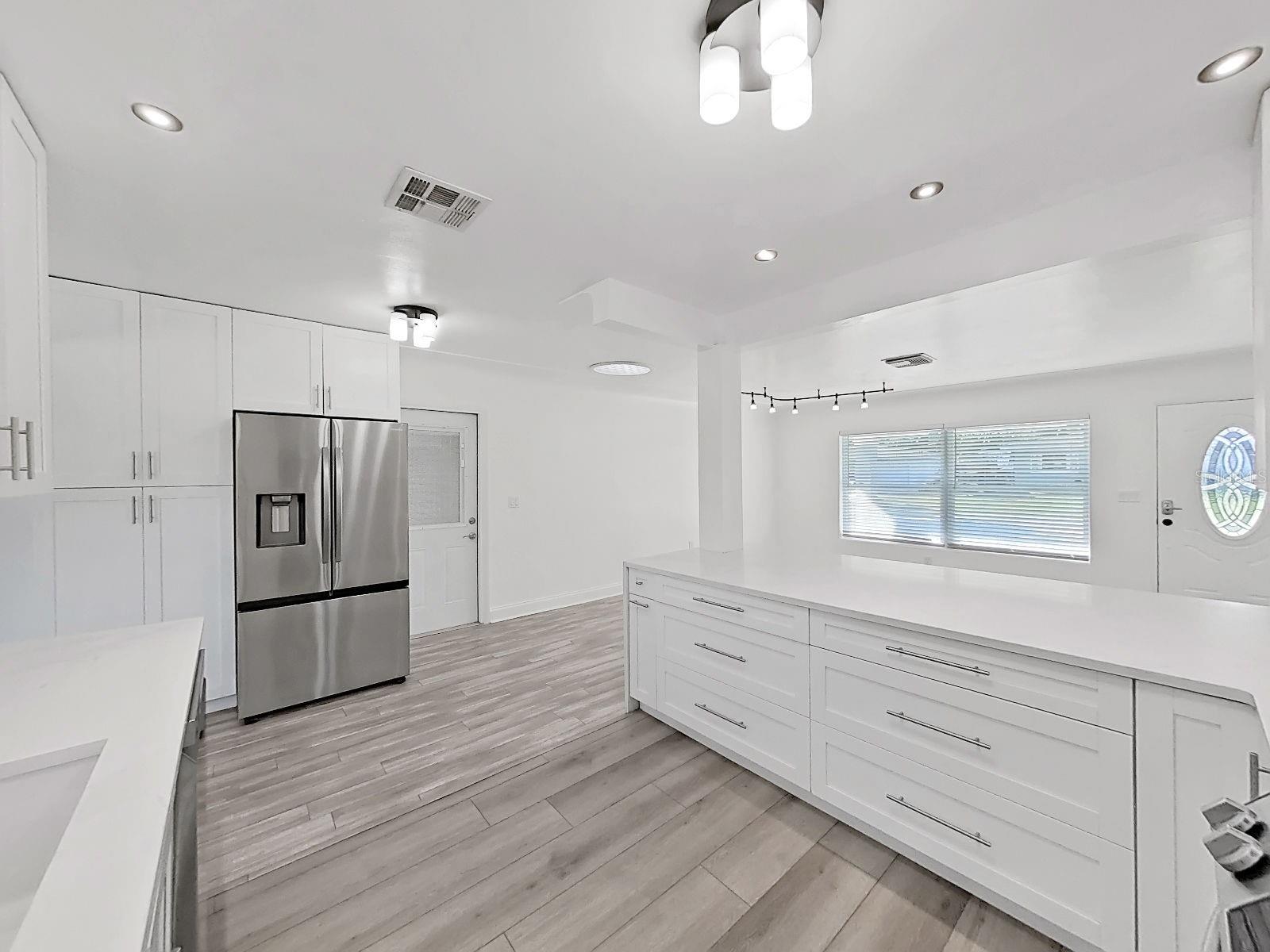 CARLTON TERRACE - Residential