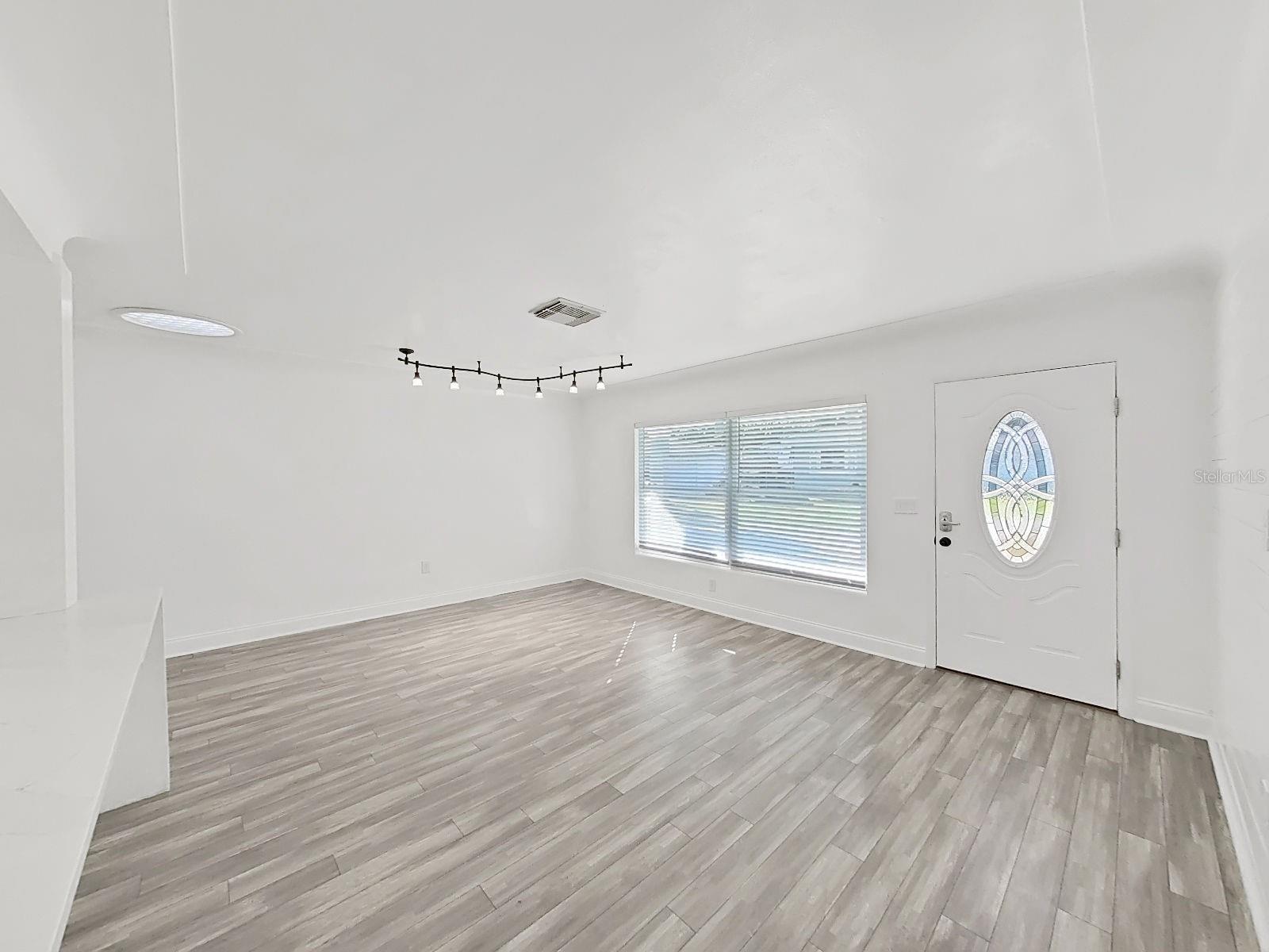 CARLTON TERRACE - Residential