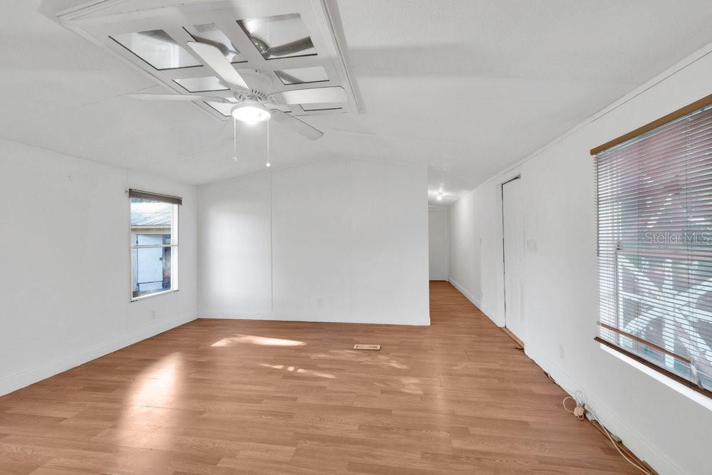 INWOOD - Residential