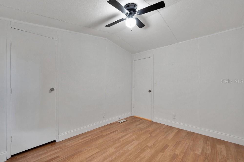 INWOOD - Residential