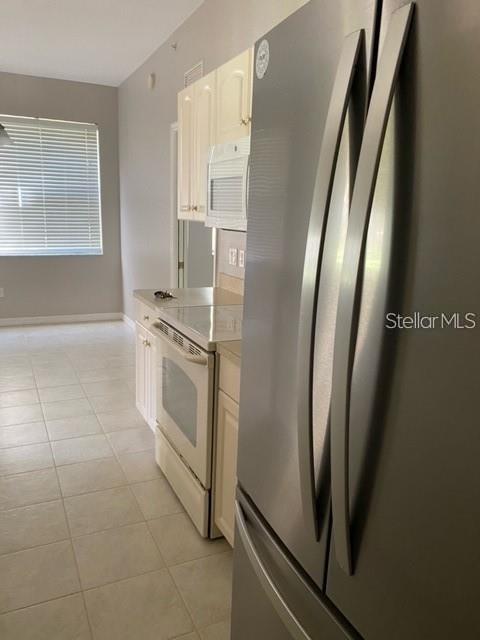 CASA DI AMICI - Residential Lease