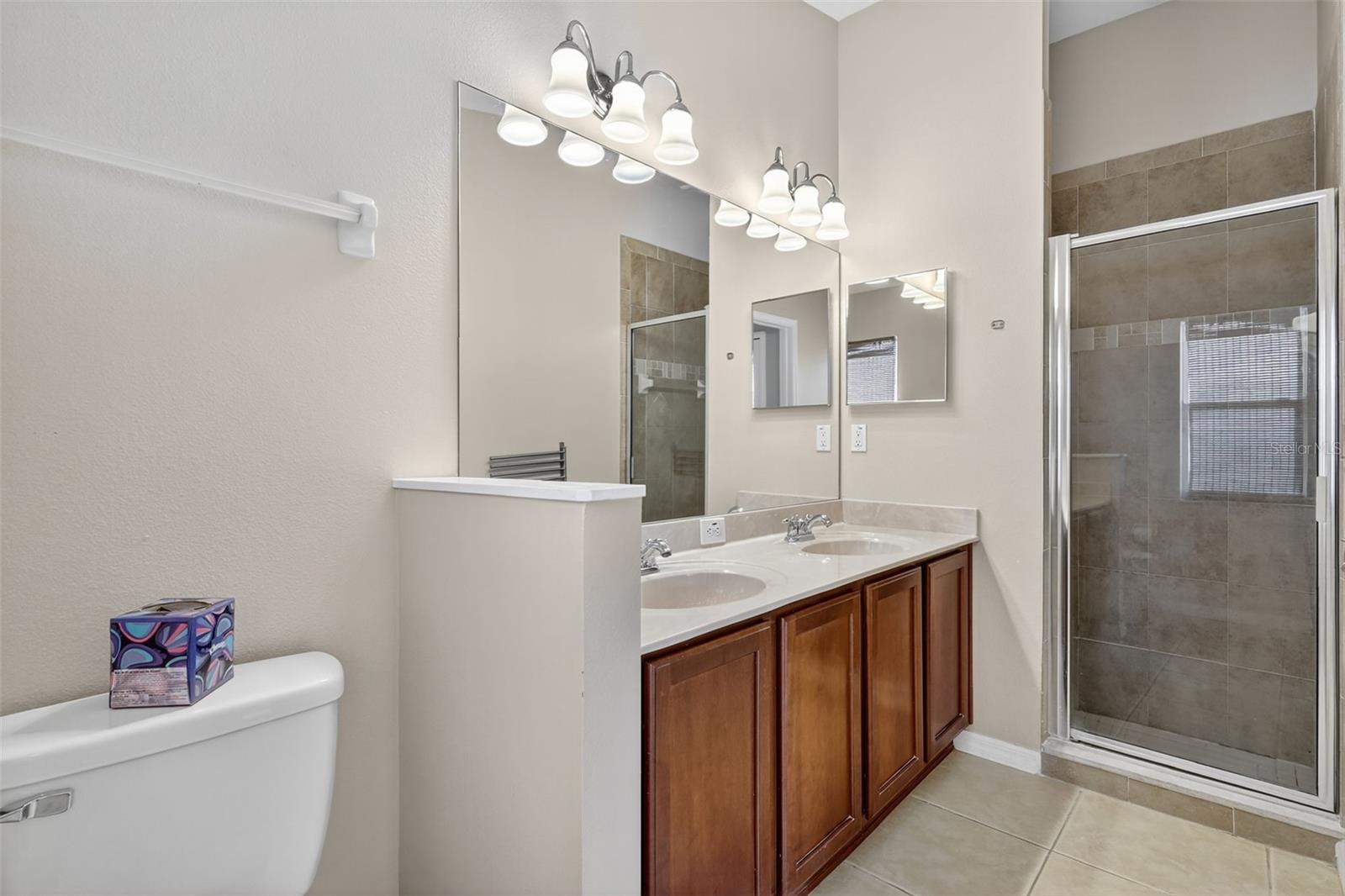 SUMMERFIELD VILLG 1 TRCT 18 - Residential