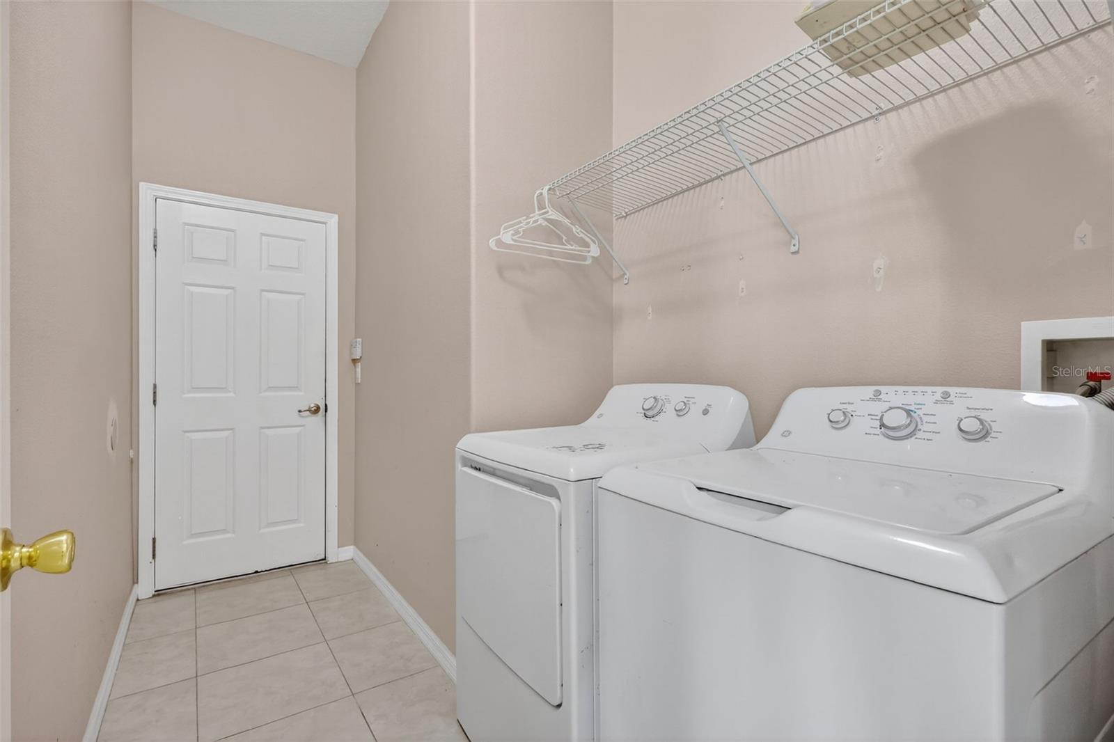 SUMMERFIELD VILLG 1 TRCT 18 - Residential