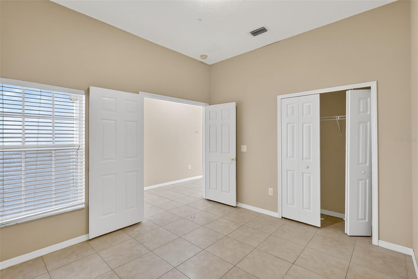 SUMMERFIELD VILLG 1 TRCT 18 - Residential