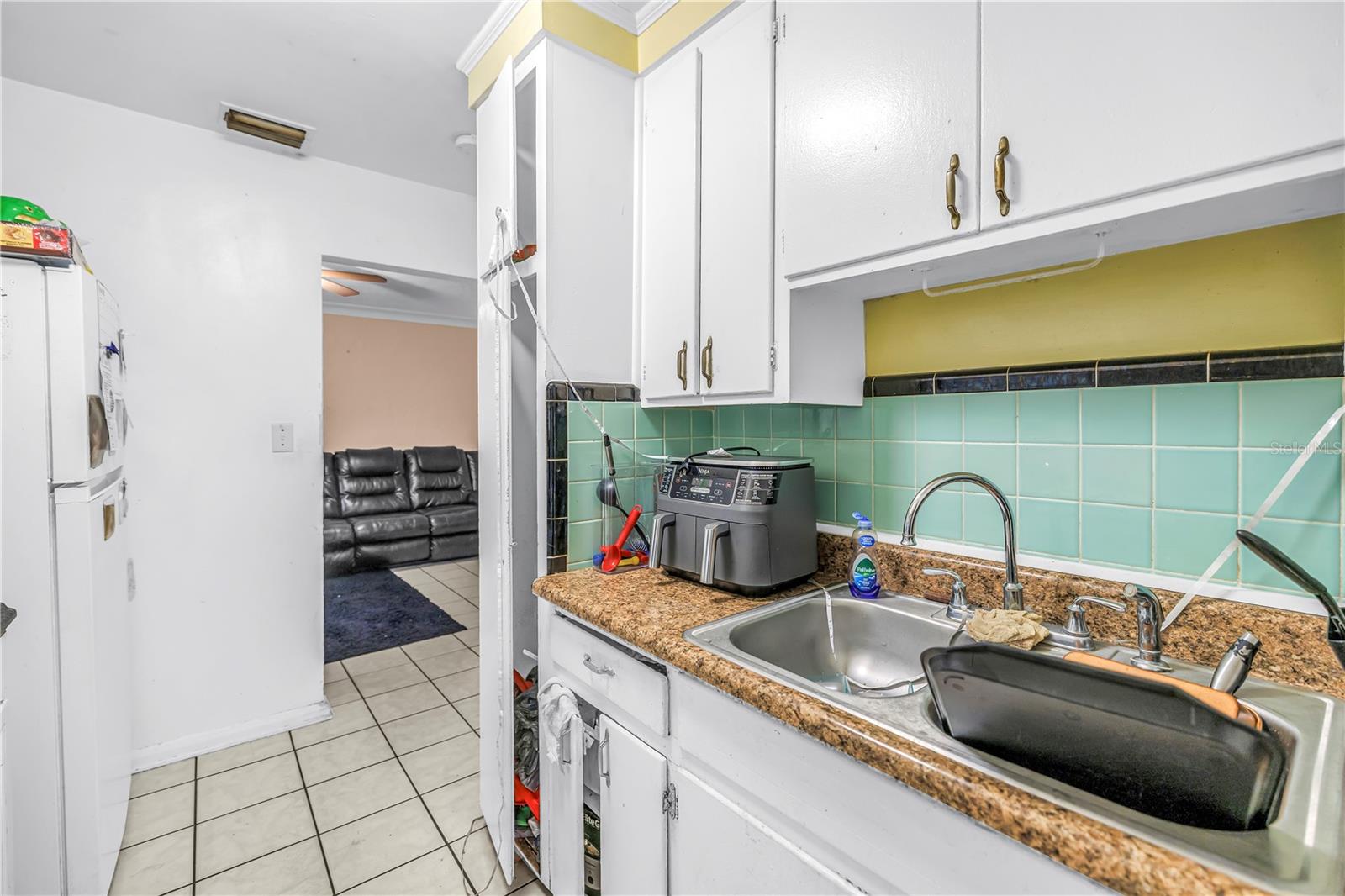 GROVE HEIGHTS ANNEX - Residential Income