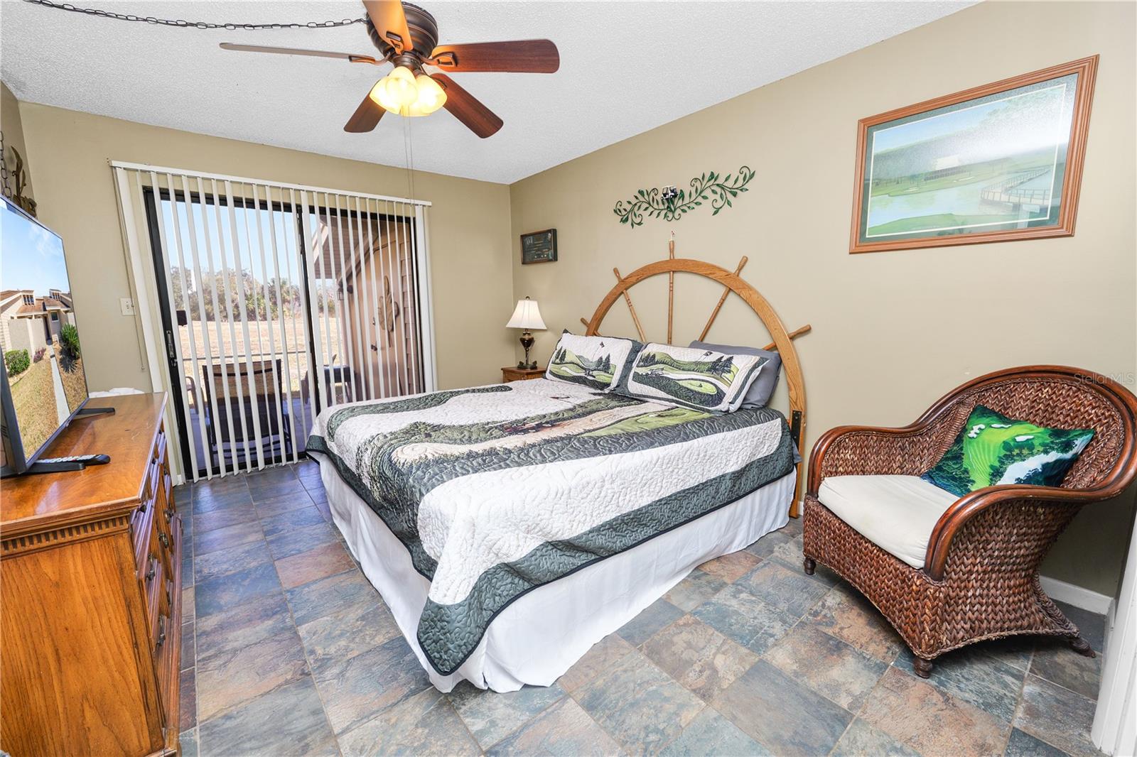 DOUBLE EAGLE - Residential