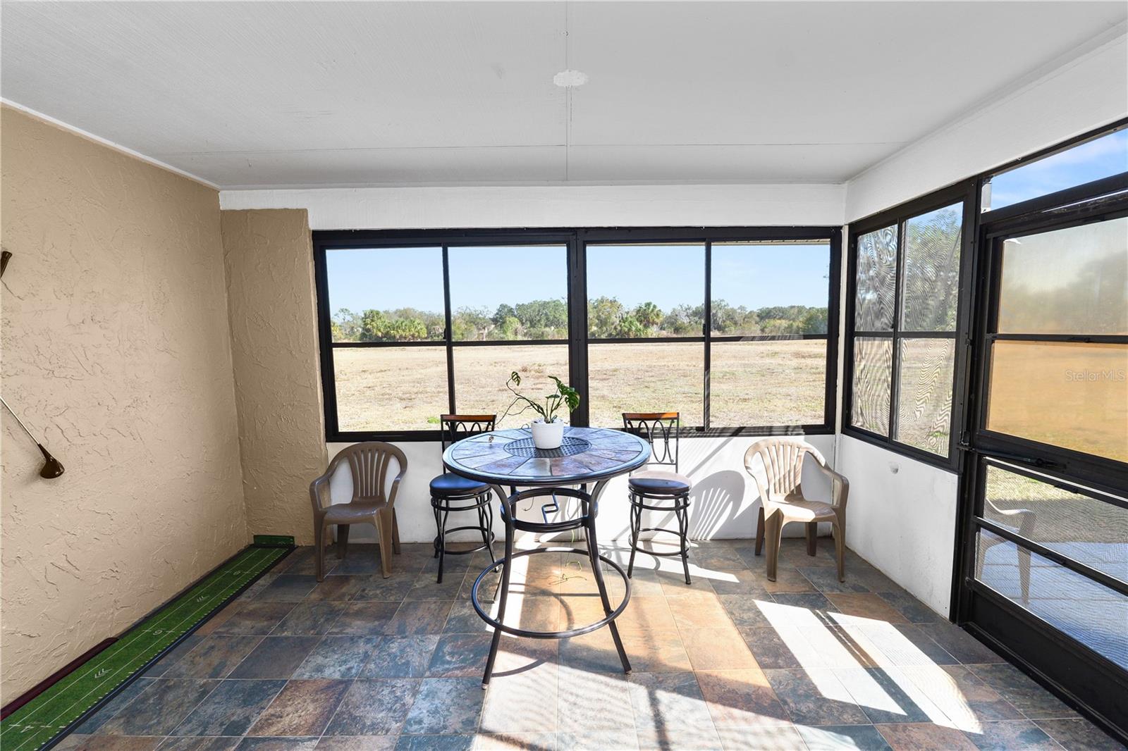 DOUBLE EAGLE - Residential