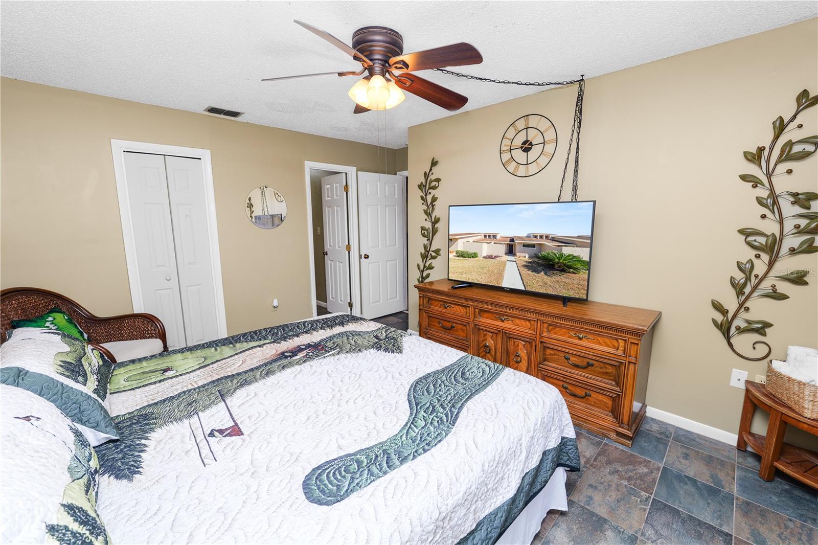 DOUBLE EAGLE - Residential