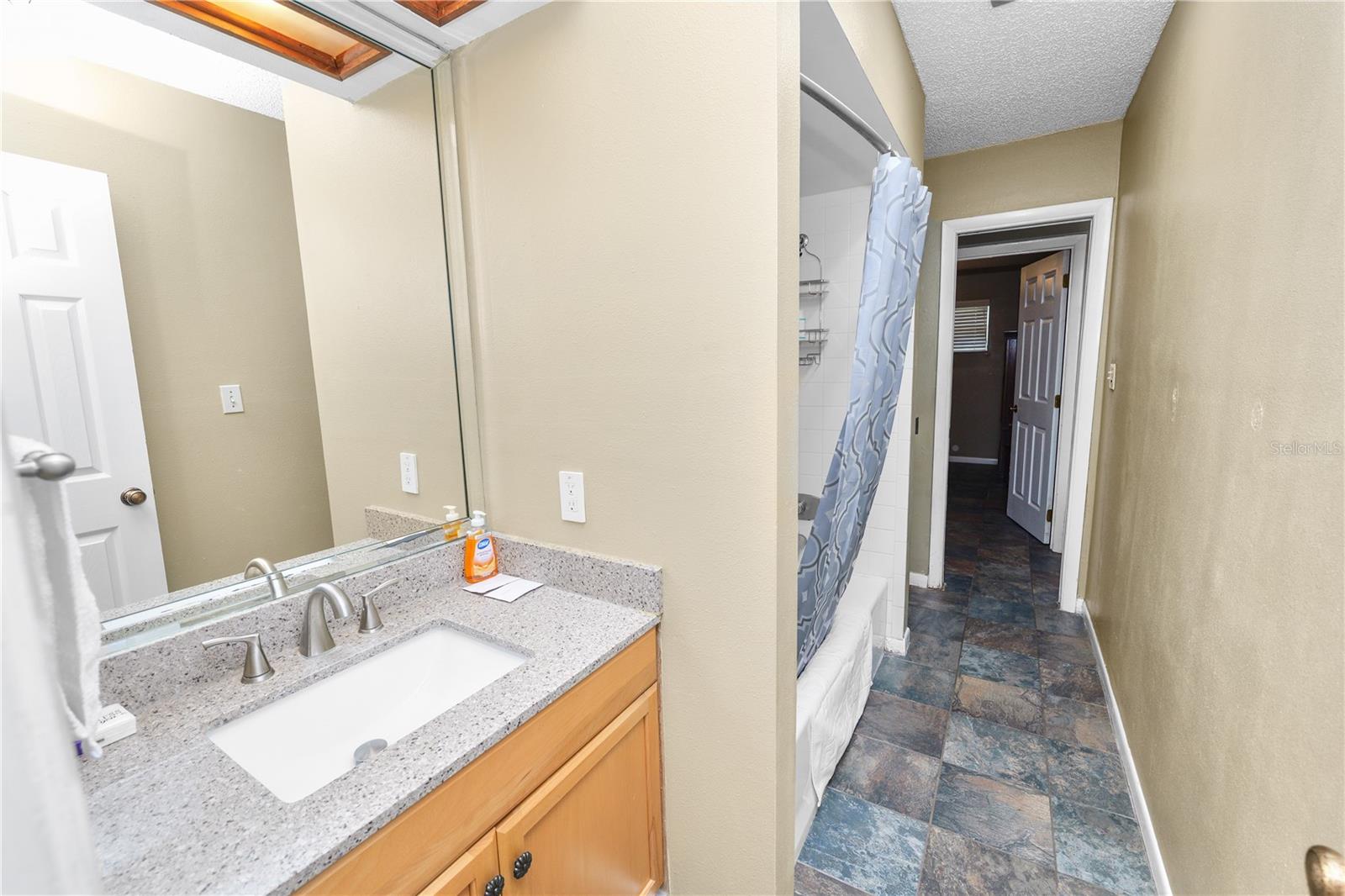 DOUBLE EAGLE - Residential