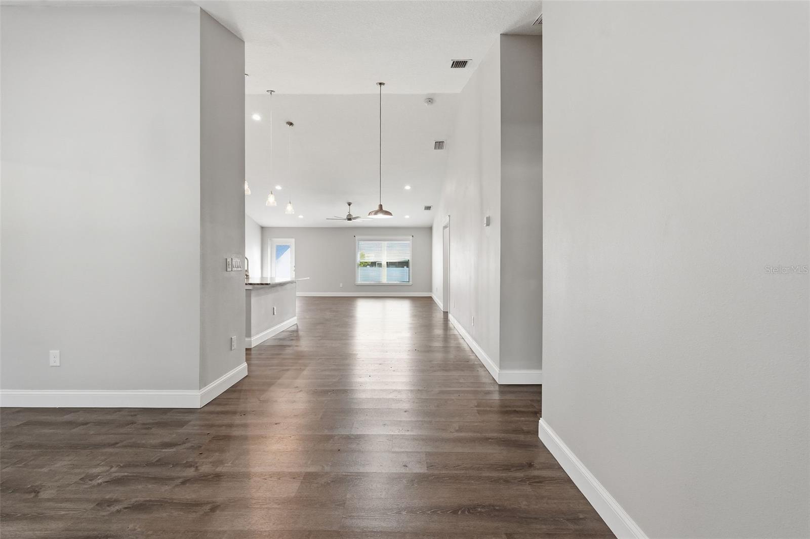 SPRING HILL - Residential