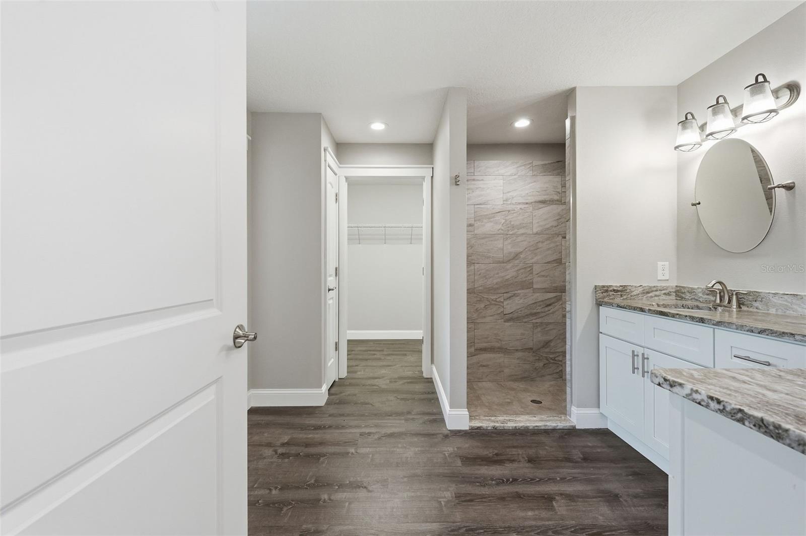 SPRING HILL - Residential