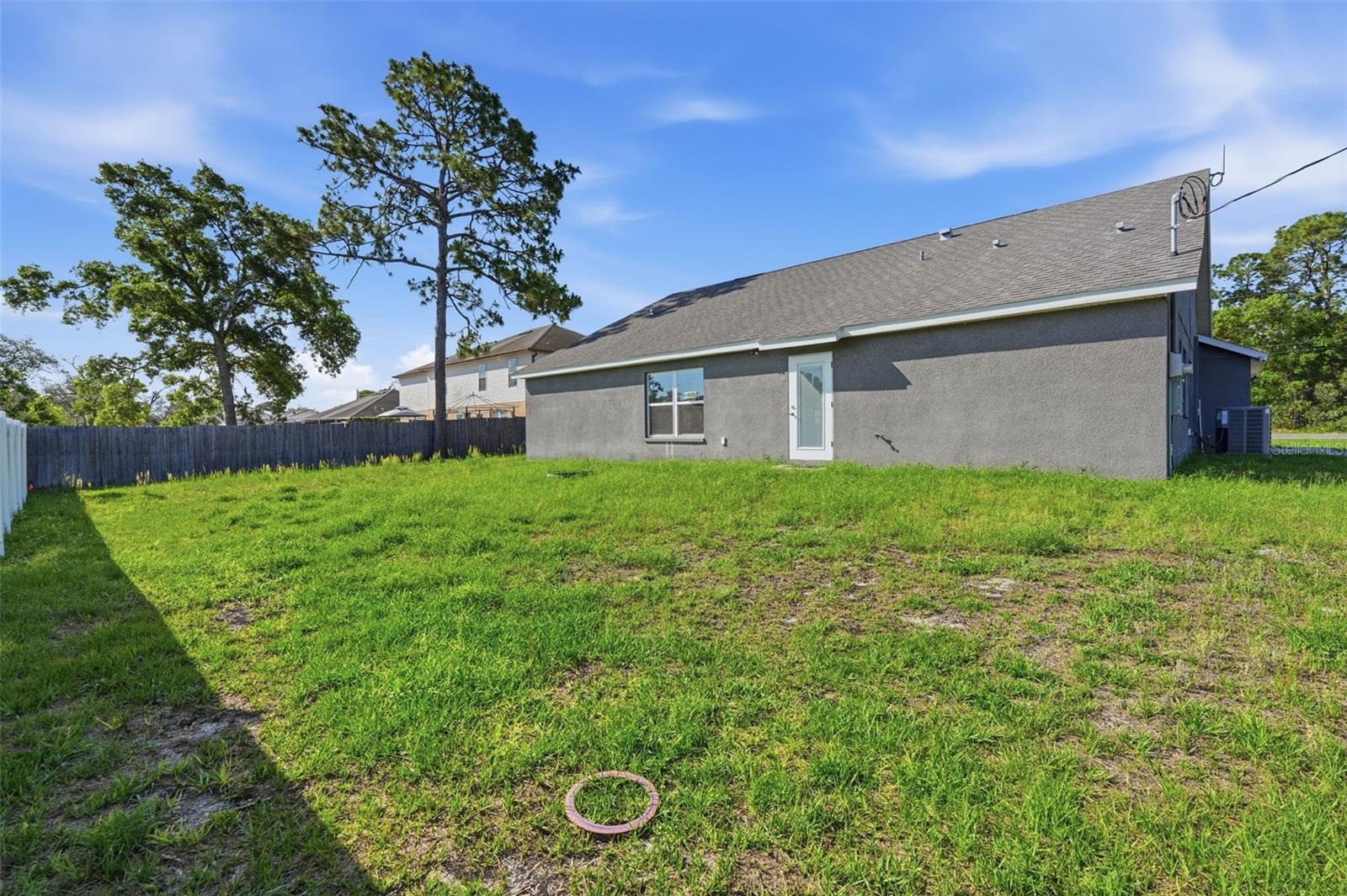 SPRING HILL - Residential
