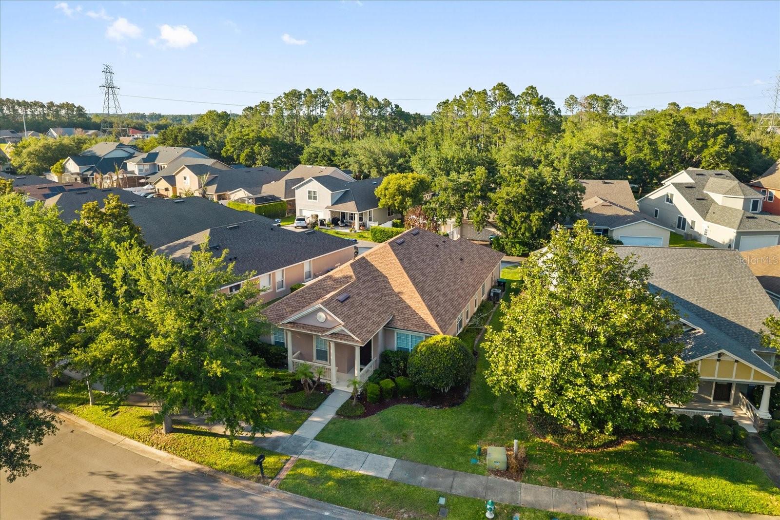 LAKES WINDERMERE PH 01 49 108 - Residential