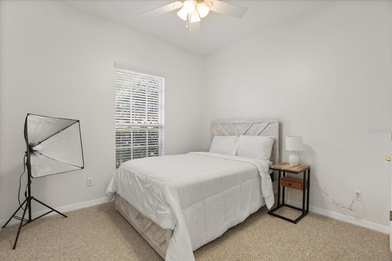 LAKES WINDERMERE PH 01 49 108 - Residential