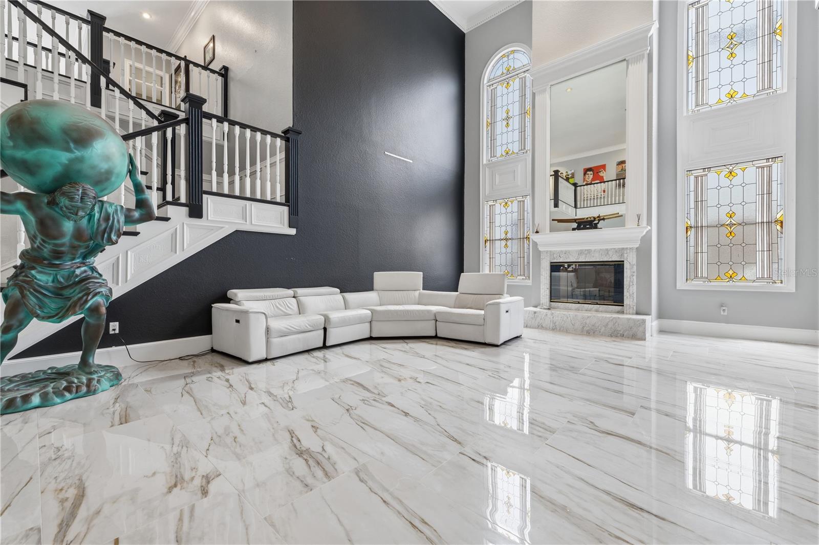 3017 OAKMONT DRIVE