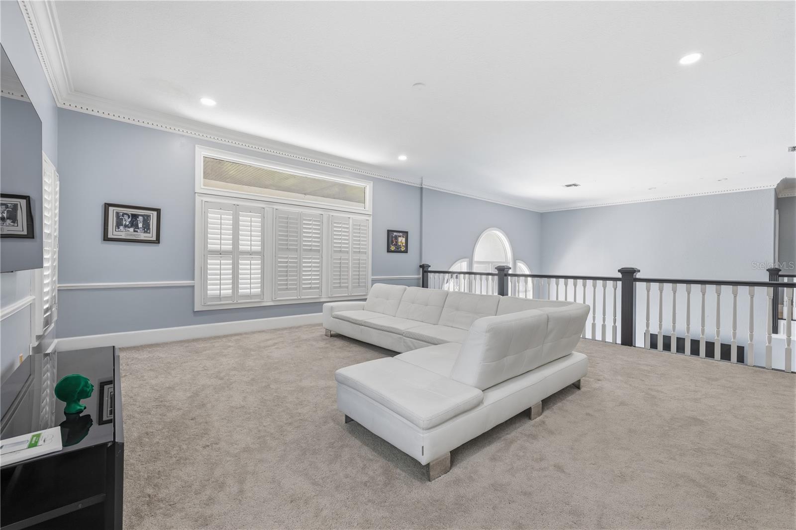 RESERVE THE - Residential
